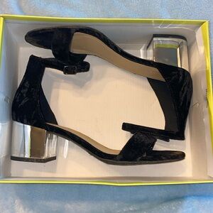 Velvet Black Heels Women’s size 8